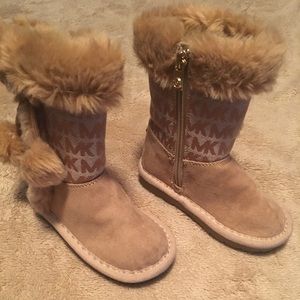 ❤️SOLD❤️Michael Kors Toddler Girl Signature Boots